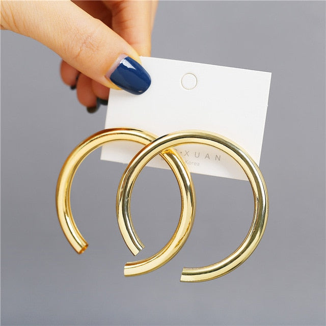 Simple Plain Gold Color Metal Pearl Hoop Earrings Fashion Big Circle Hoops Statement Earrings for Women Party Jewelry - MigrationJob