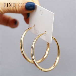 Simple Plain Gold Color Metal Pearl Hoop Earrings Fashion Big Circle Hoops Statement Earrings for Women Party Jewelry - MigrationJob